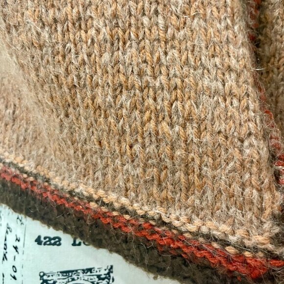 VINTAGE BOHO HIPP HANDMADE KNNITED CASHMERE BUTTONS LESS VEST - Picture 8 of 15